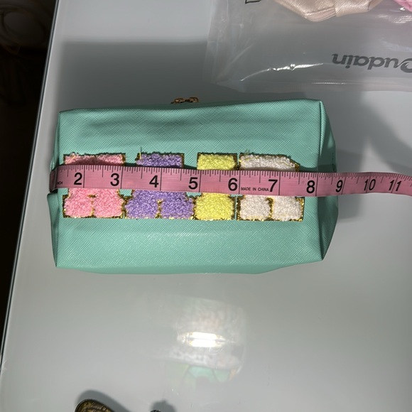 Hair, Skin and Face patch letter cosmetic case 3 pc bundle - Picture 11 of 14